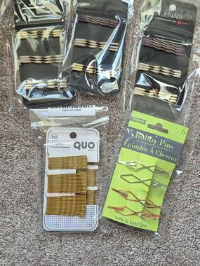 FREE GIFTS WITH PURCHASE ITEMS